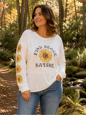 Torrid Find Peace in Nature Sunflower Graphic Tee 00 M L Marshmallow Long Sleeve